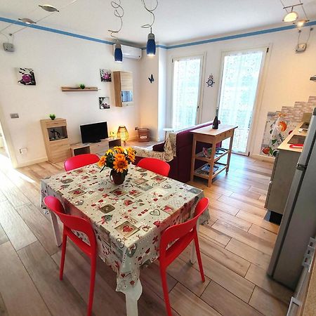 Butterfly Apt In Suna With Garage Verbania Esterno foto