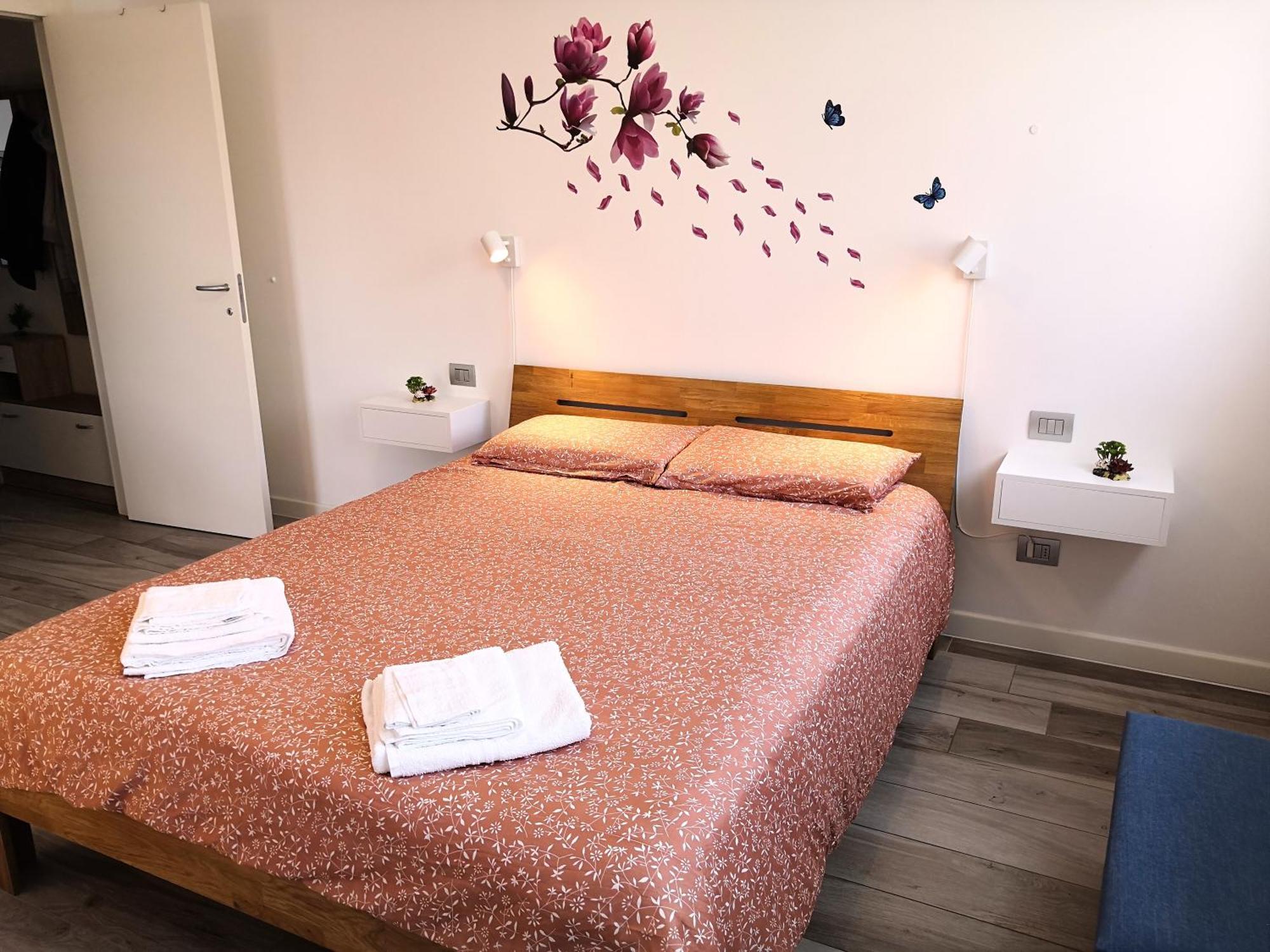 Butterfly Apt In Suna With Garage Verbania Esterno foto