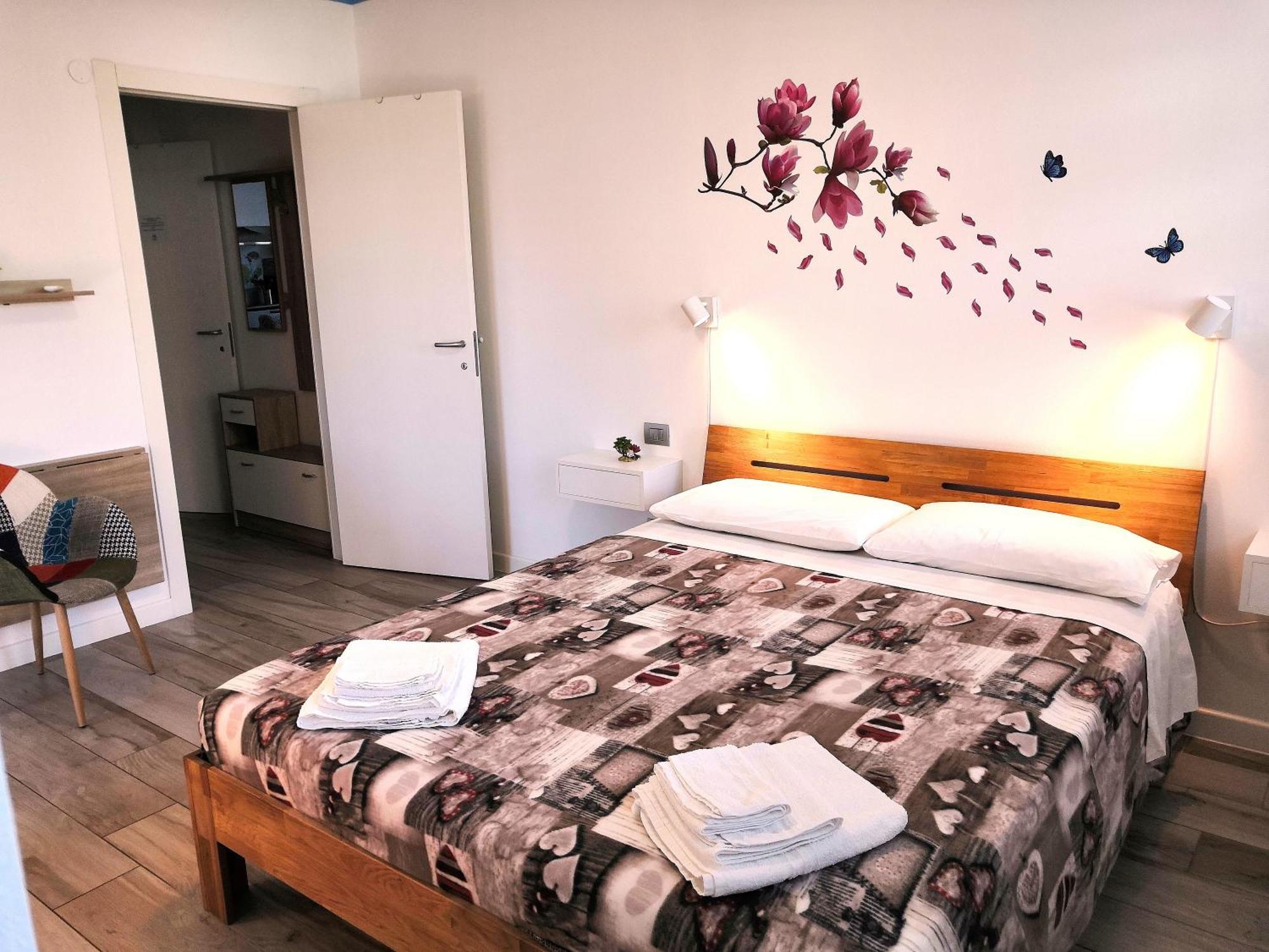 Butterfly Apt In Suna With Garage Verbania Esterno foto